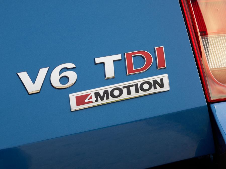 Логотип Volkswagen Amarok Double Cab Aventura 2016 года  (WW) (фото 43 из 43)